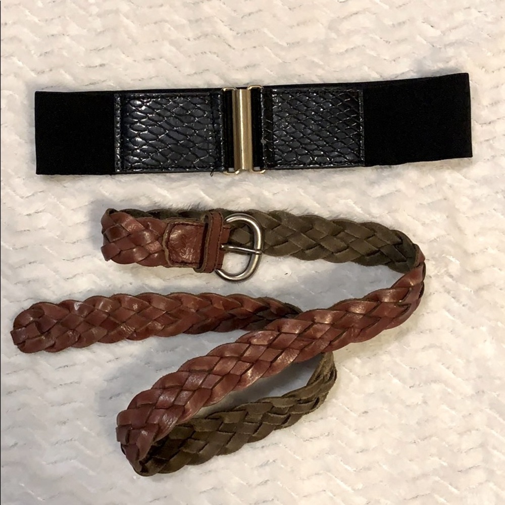 Lot of 2 belts